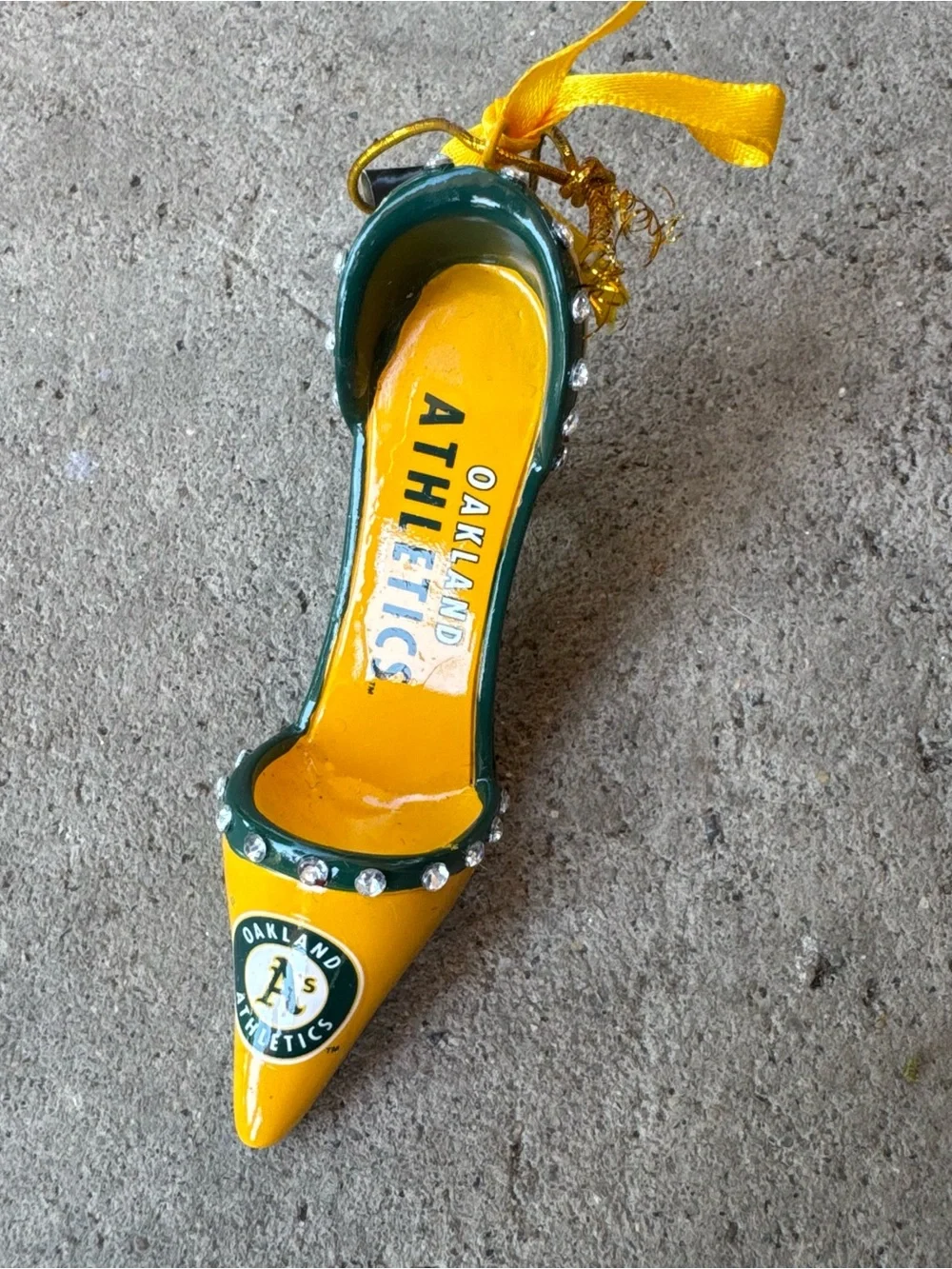 Oakland Athletics Yellow & Green High Heel Christmas‎ Ornament